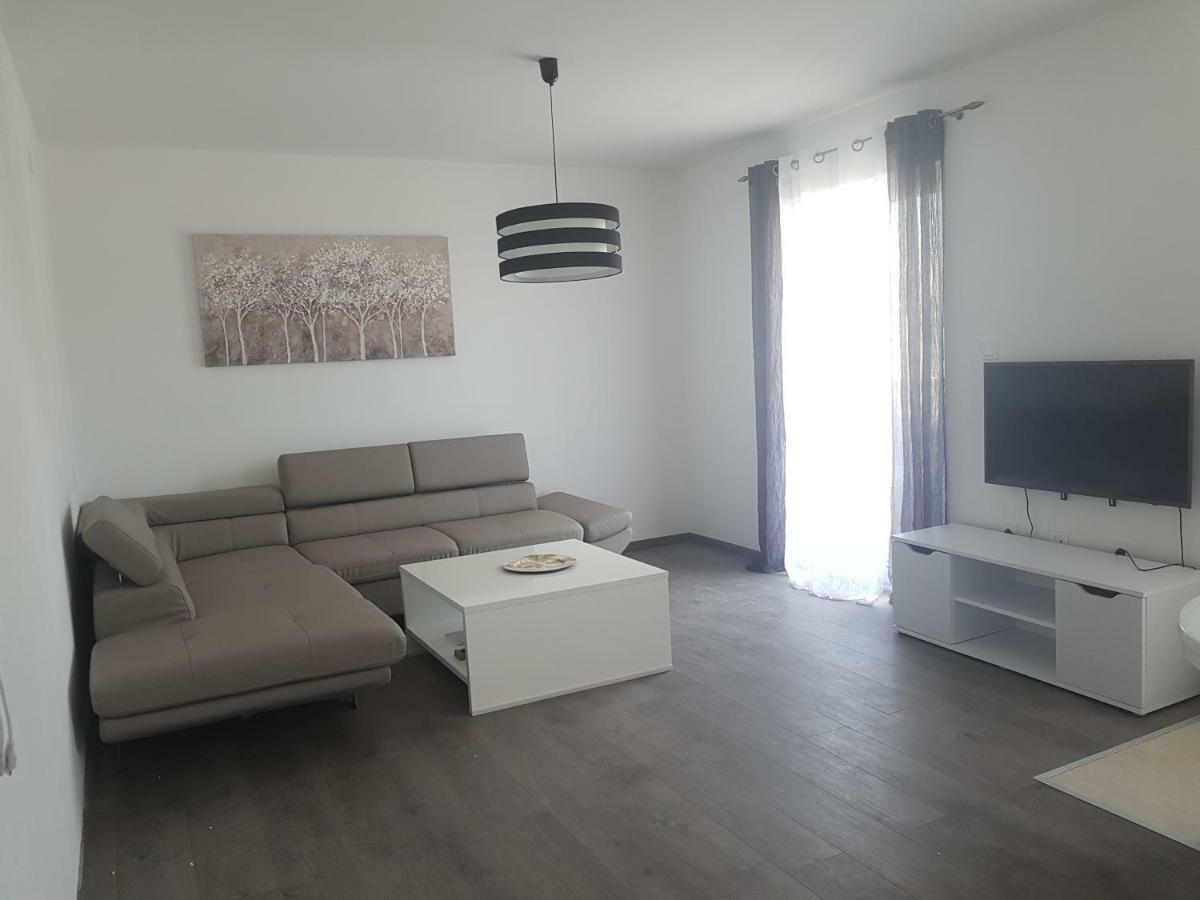 Apartments M&E Quận Mokošica Ngoại thất bức ảnh