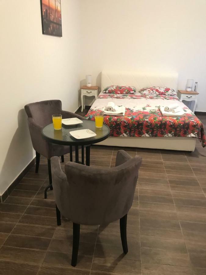 Apartments M&E Quận Mokošica Ngoại thất bức ảnh